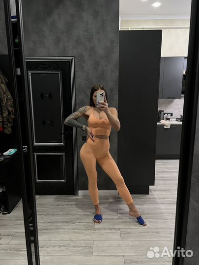 Спортивный костюм женский guess