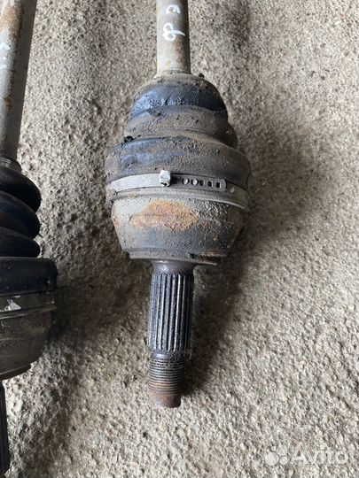 Шрус, полуось ford escort 1.4 93 год