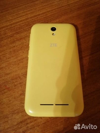 Телефон zte