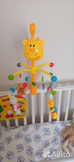 Мобиль на детскую кроватку