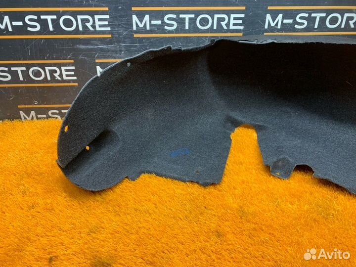 Подкрылок задний правый Mercedes-Benz C-Class W203