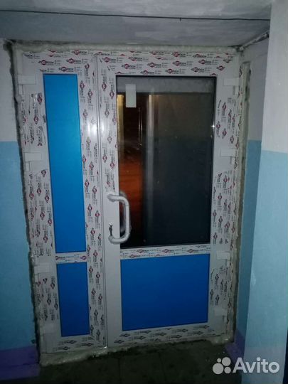 Пластиковые двери