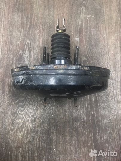 Вакуумный усилитель тормозов Toyota Porte NNP10