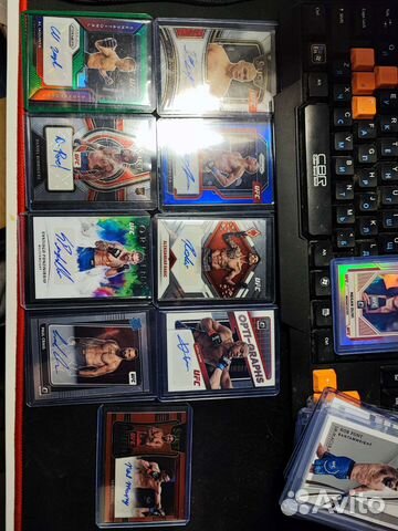 Автографы бойцов UFC Panini