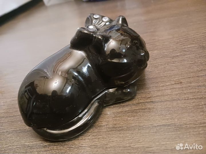 Шкатулка керамика кошка