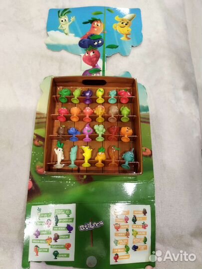 Три полные коллекции прилипал