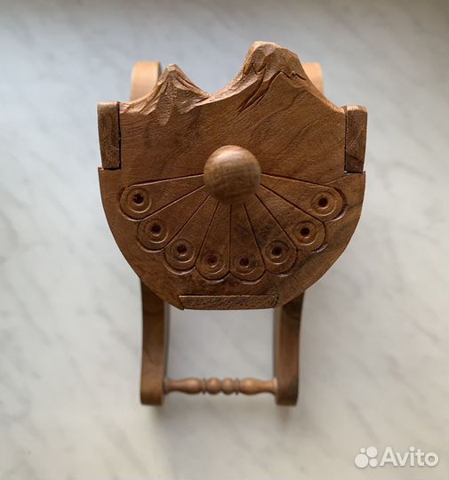 Подставка для винных бутылок