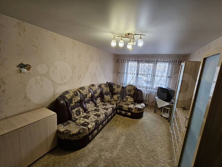 2-к. квартира, 50 м², 1/5 эт.