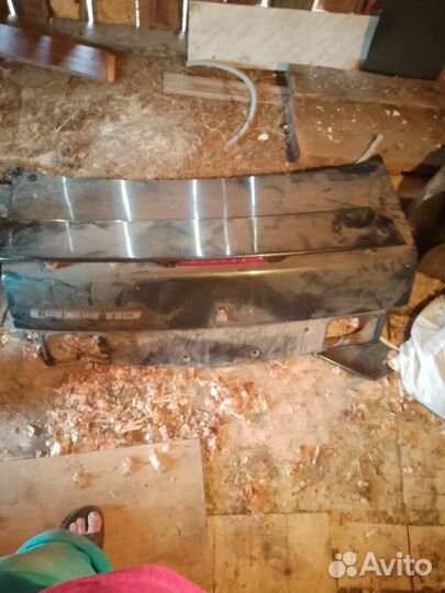 Крышка багажника niva 2121