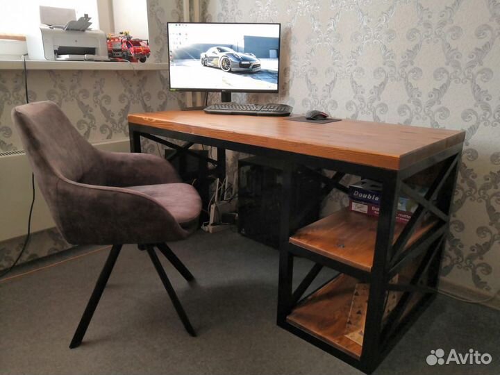 Компьютерный стол