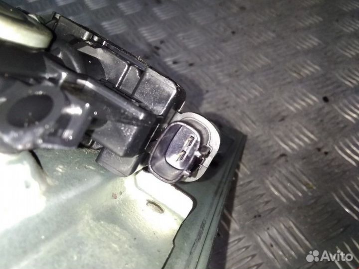 Стеклоподъемник передний правый Suzuki 2