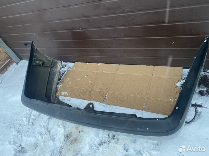 Задний бампер на Volkswagen Vento