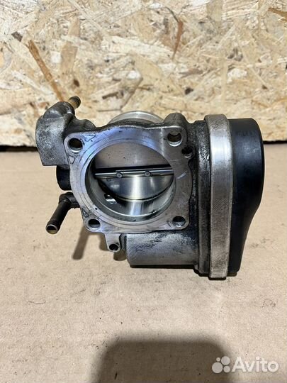 Дроссельная заслонка Volkswagen touran 09