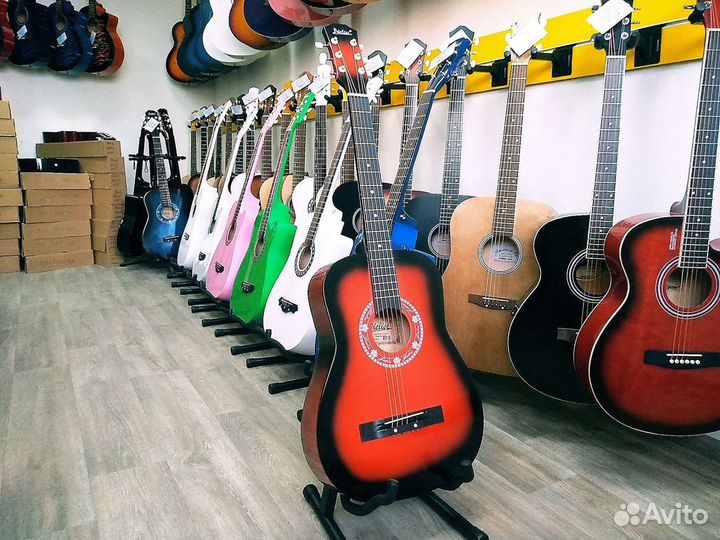 Новая акустическая гитара