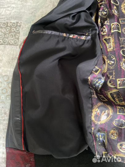 Продам кожаную мужскую куртку