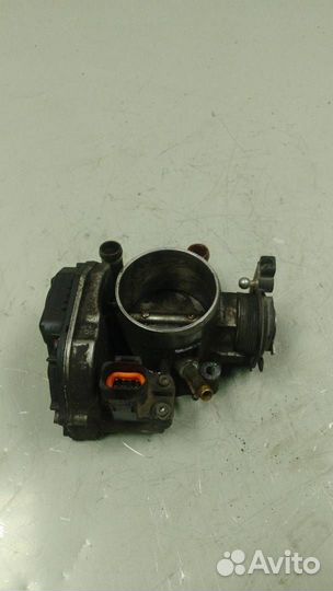 Дроссельная заслонка Audi A4 B5 1997 058133063H