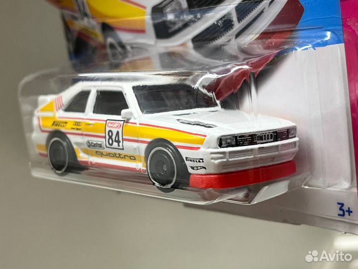 Hot Wheels Audi Sport Quattro (Белый)