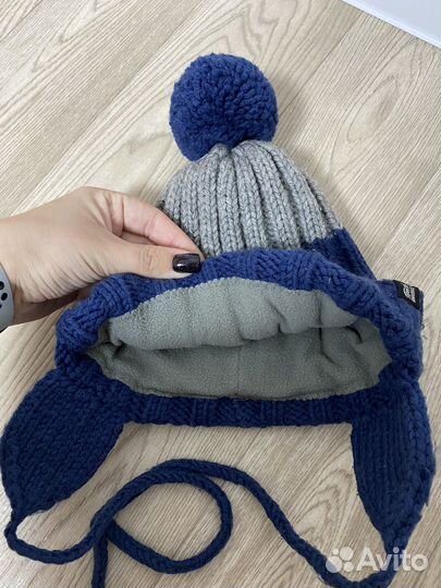 Зимние шапки разные 