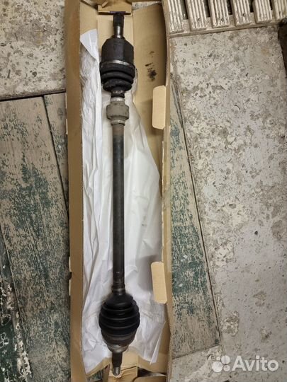 Левый привод Hyundai Sonata 5