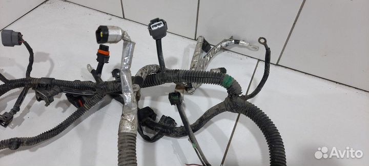 Электропроводка моторная (Faw Besturn X40)