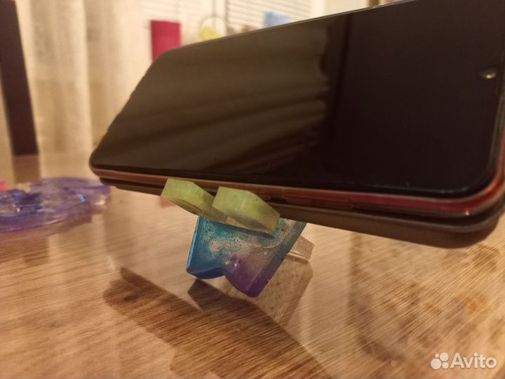 Подставка для телефона Серф