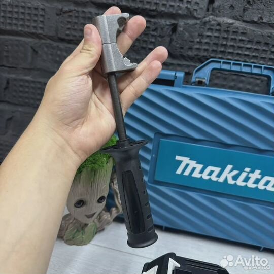 Шуруповерт для ледобура Makita 26v 12 Mah.Новинка