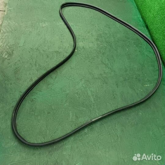 Уплотнитель багажника Mitsubishi ASX GA1W 2010