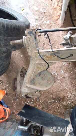 VW Passat b5+ Балка задняя