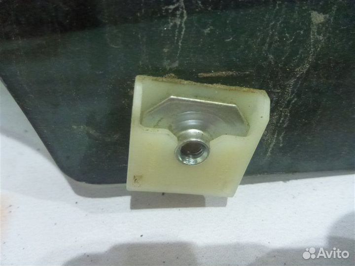 Стекло двери заднее правое Mazda Cx-7 ER L5-VE