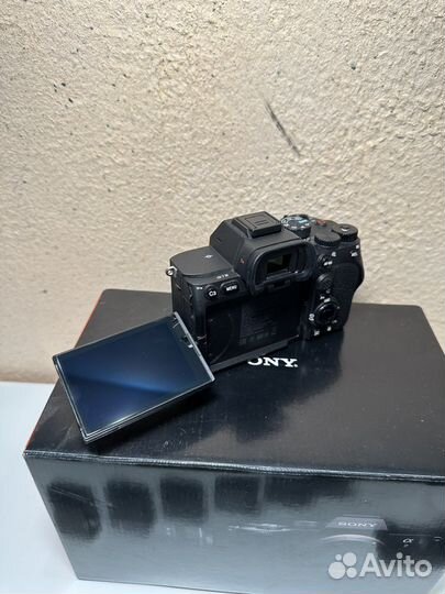Sony alpha a7 IV body рст + 5 аккумуляторов