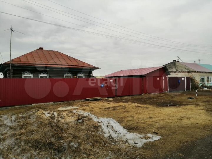 Дом 48 м² на участке 28 сот.