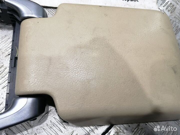 Подлокотник Range Rover Sport 1, L320