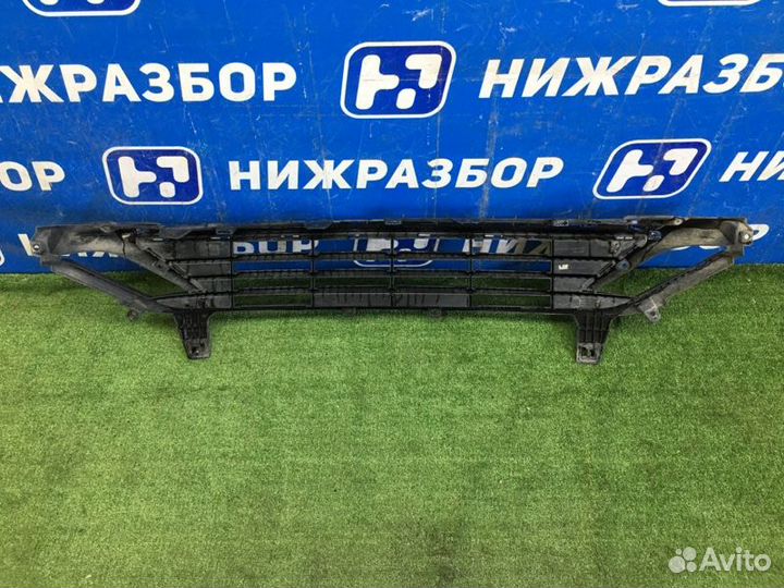 Решетка бампера передняя Kia K5