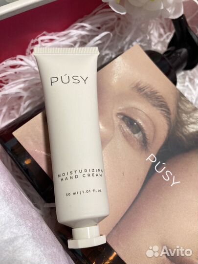 Новый подарочный набор косметики для тела Pusy