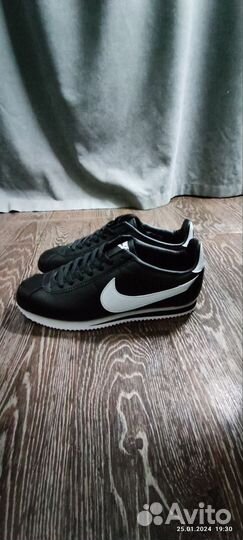 Кроссовки Nike Cortez новые