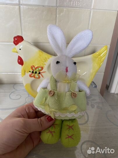 Подставка для пасхальных яиц, пасхальный заяц