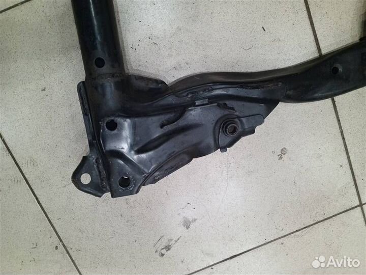 Балка под двс Honda Civic 4D 2005-2012 R18A2, Hond