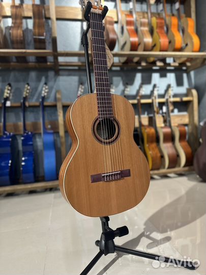 Kremona S65C GG Классическая гитара (массив)