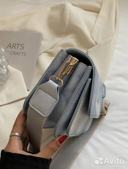 Женская сумочка