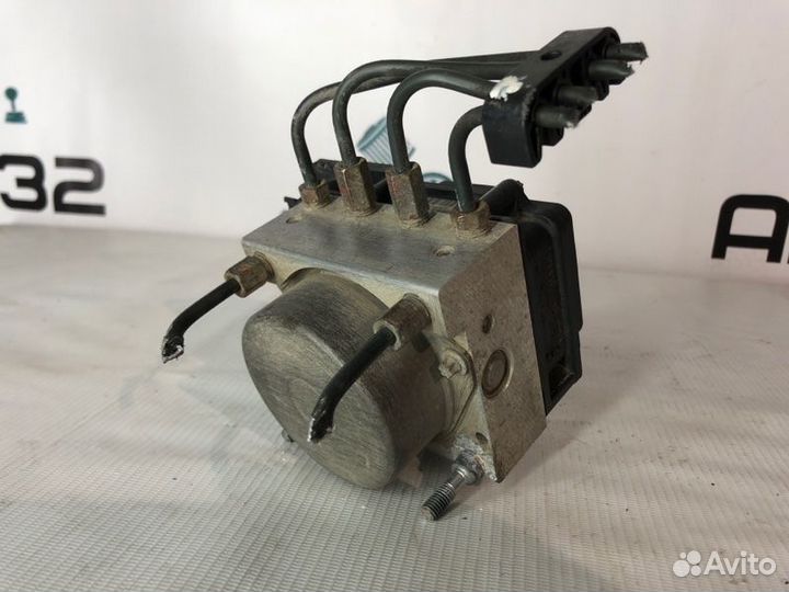 Блок abs Suzuki Sx4 седан M16A 2008