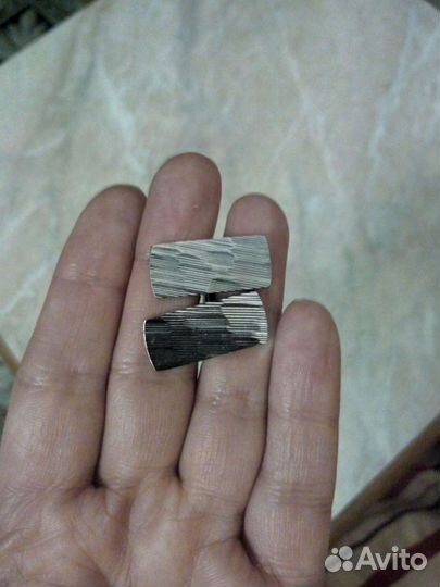 Запонки и зажим для галстука