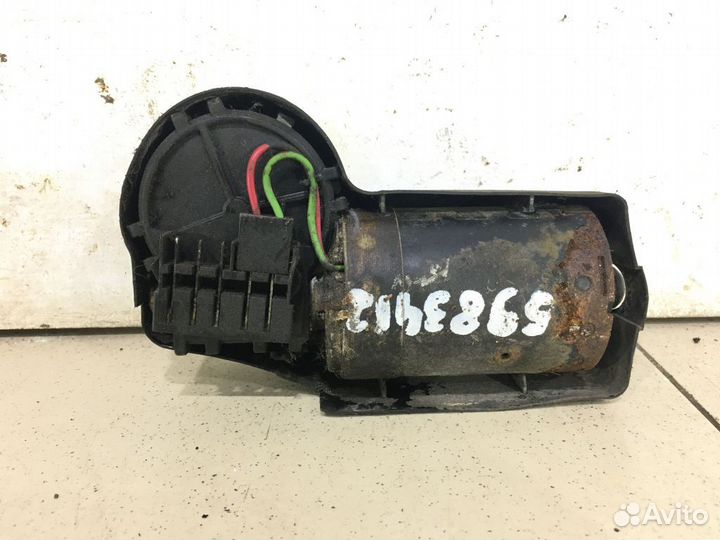 Моторчик стеклоочистителя передний