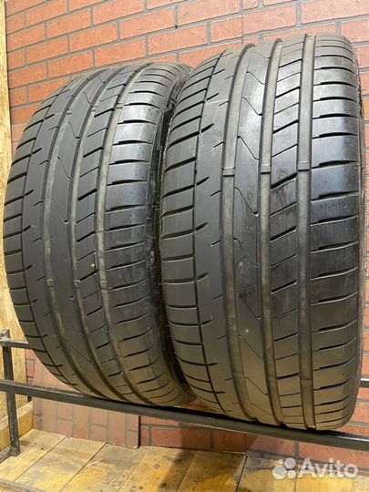 Starmaxx Ultrasport ST760 245/35 R20 95W