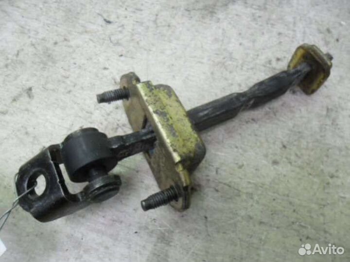 Петли Ford Fusion Fiesta