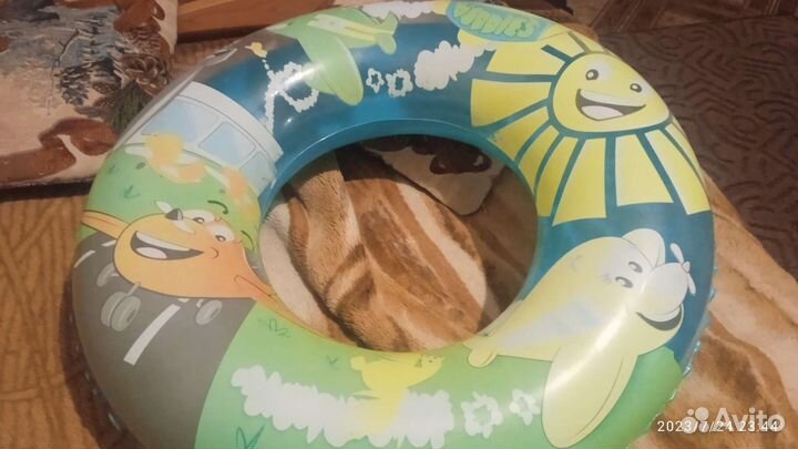 Детский надувной круг