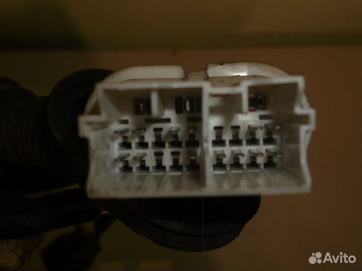 Электропроводка двери передняя правая (Kia Rio)