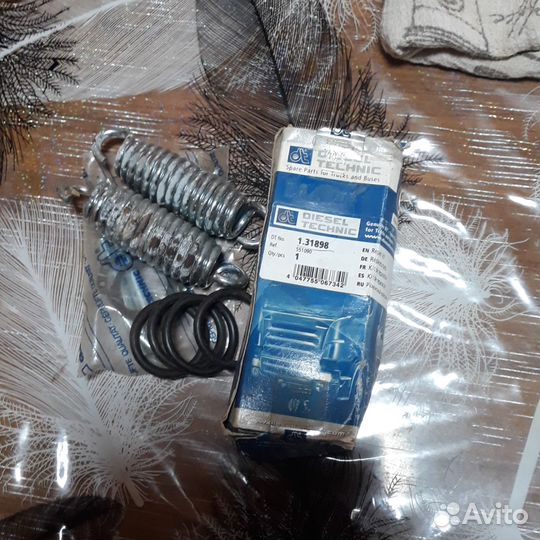 Р/к торм.колодки (рм) к-т на сторону 131898 Scania