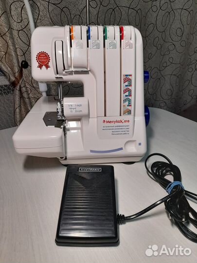 Оверлок merrylock 010