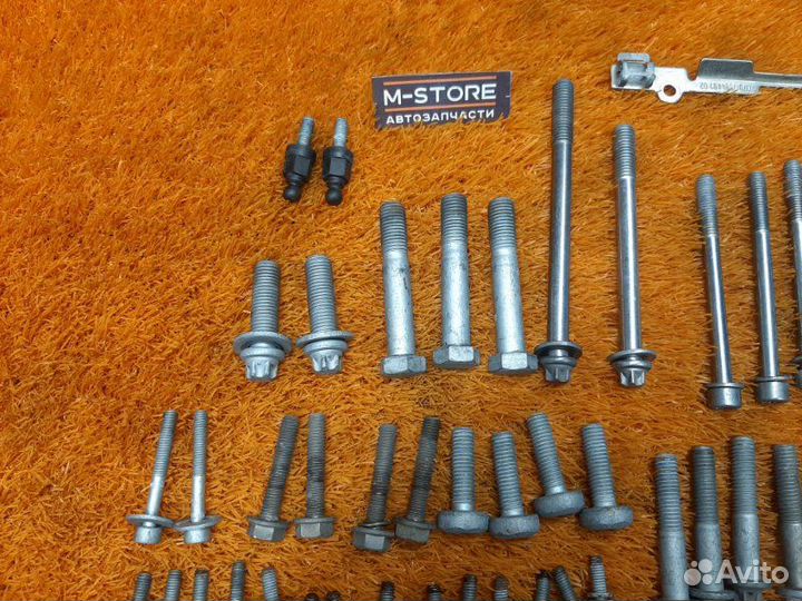Болты и гайки двс Bmw 7-Series F01 N63B44A 2009