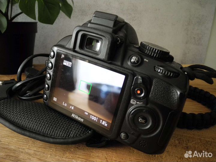 Nikon d3100 + nikkor 18-55mm + yongnuo 40mm